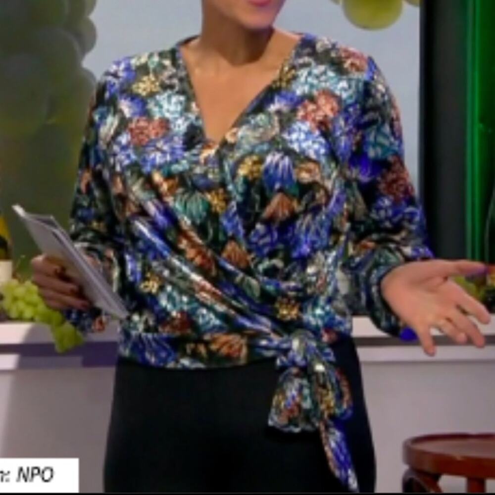 Zara Floral Velvet Wrap Top